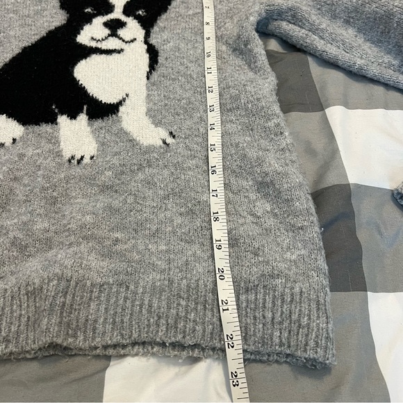 Cupcakes and Cashmere Grey Fuzzy Knit Boston Terrier Dog Sweater sz XS - Picture 12 of 13